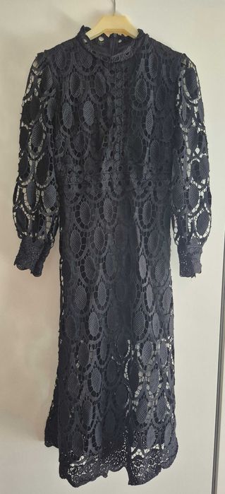 Vários vestidos de verão de mulher, novos, nunca usados