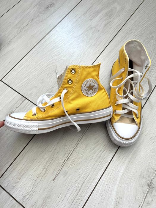 Високі кеди Converse