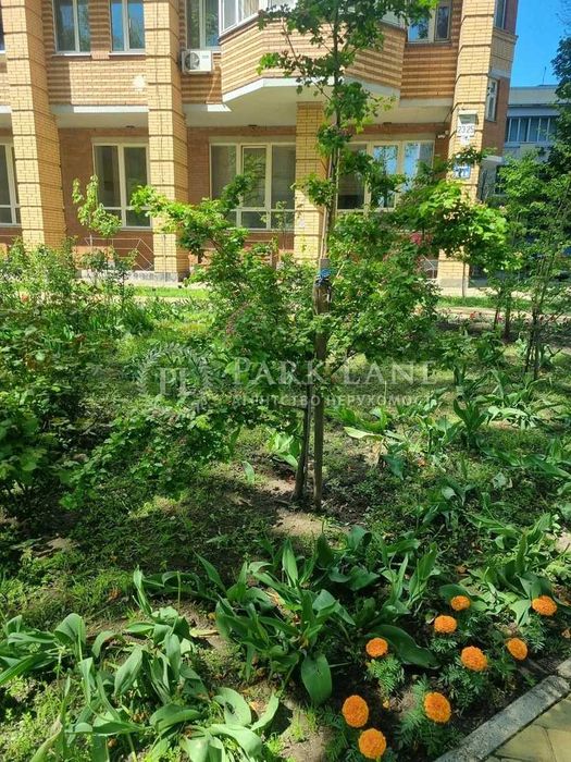 Цена! 143 м2 Клиническая 23/25, Соломенский р-н