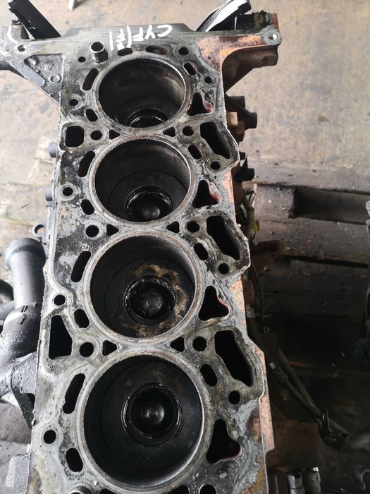 Blok Silnika Ford Transit mk7 2.2 tdci CYF kompetny dwumasa
