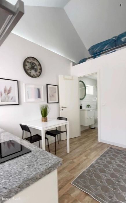 Apartamento com 1 quartos - localizado em Ajuda Lisbon