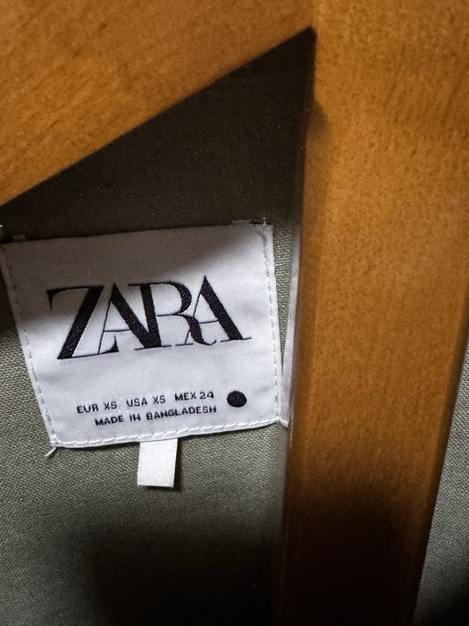 Ветровка  женская ZARA