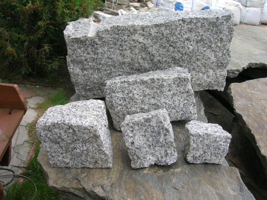 Palisady, oporniki granitowe,kostka granitowa,grysy