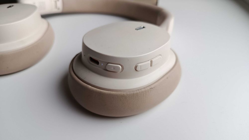 Б/В Навушники BASEUS Bowie D05 Cream White, Bluetooth