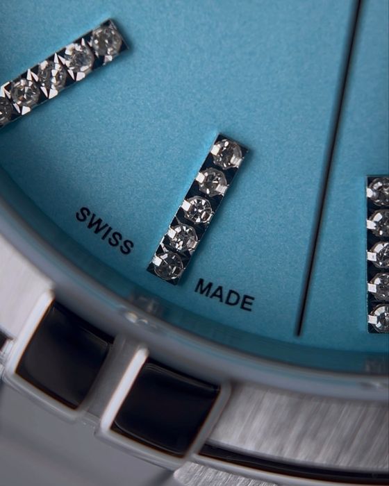 Maurice Lacroix Aikon Colours Edition AI1106-SS002-450-1
