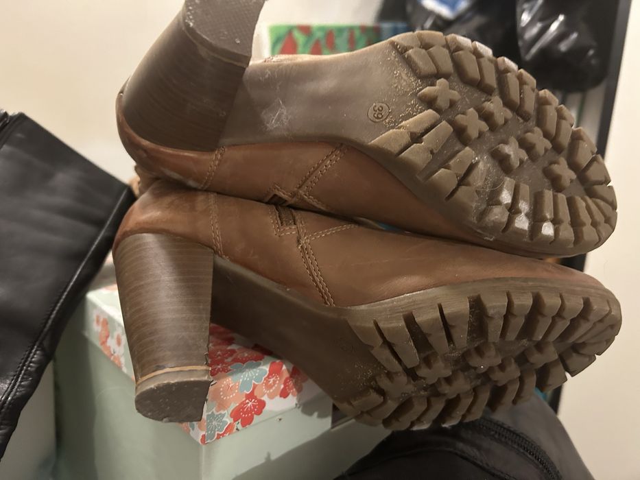 Kozaki buty damskie rozm 39 skora