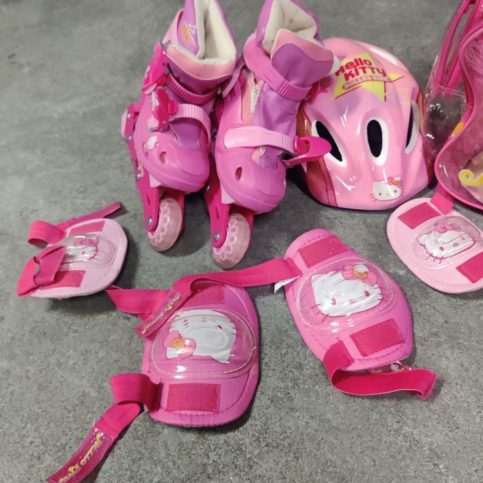 Conjunto patins em linha e proteção infantil