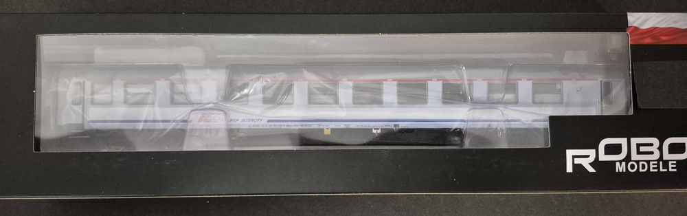 Robo 260210 wagon barowy PKP Intercity, H0