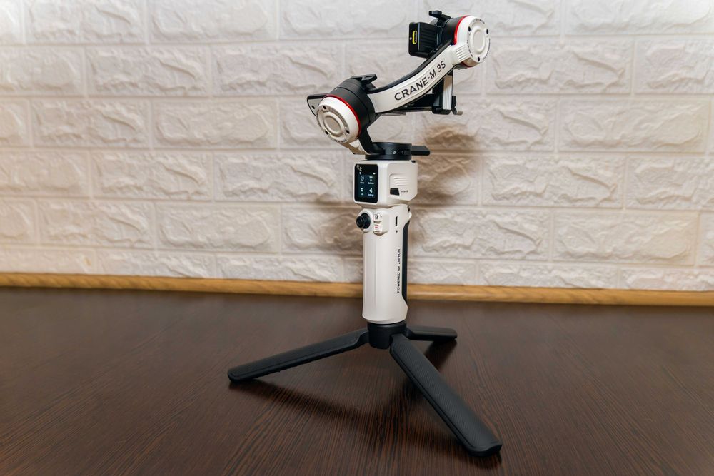Zhiyun Crane M3S в идеале + быстросъемная система и штатив Falcam