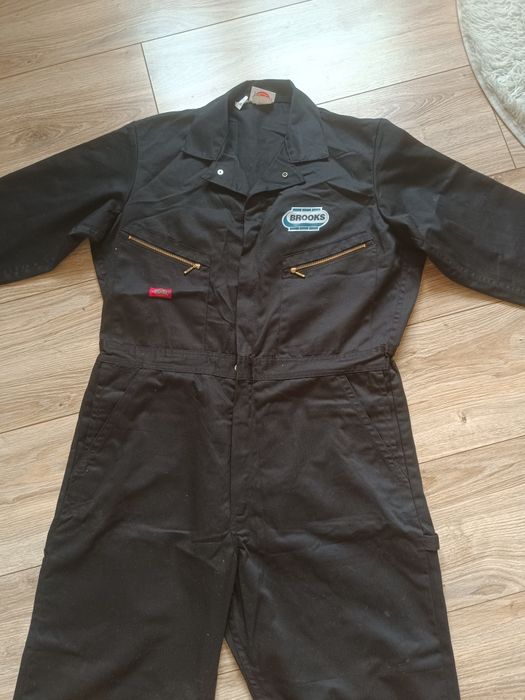 Czarny kombinezon roboczy marki Dickies Brooks