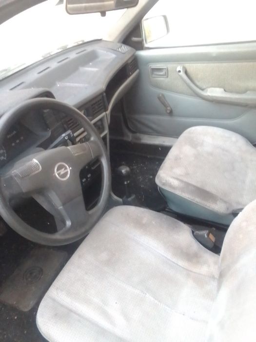 Opel Kadett e LS 1.3s