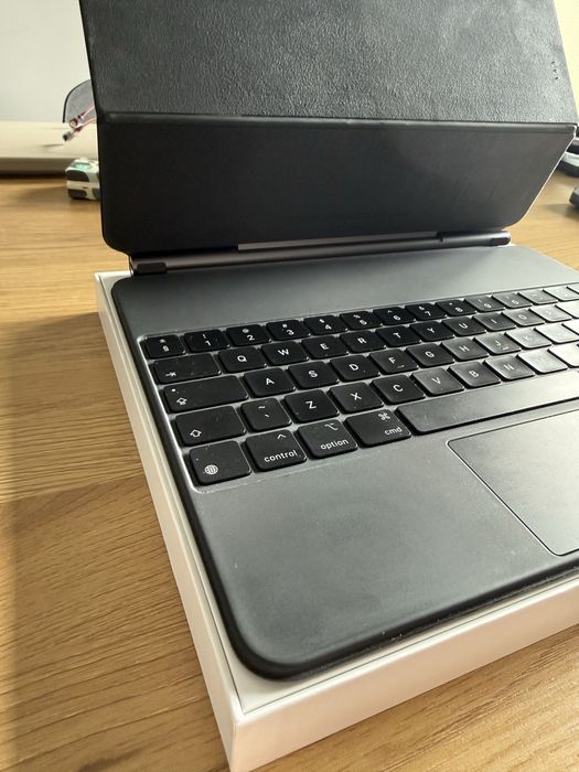 Apple Magic Keyboard iPad 12’9