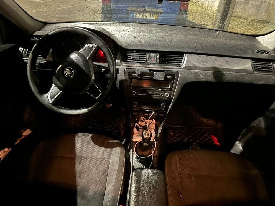 Skoda rapid impecável