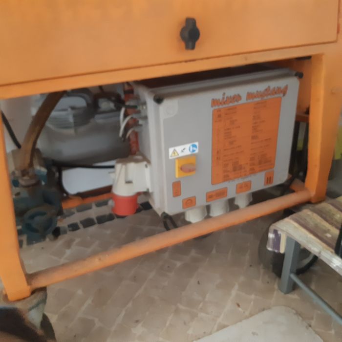 Máquina de Mistura "Mustang Mixer"