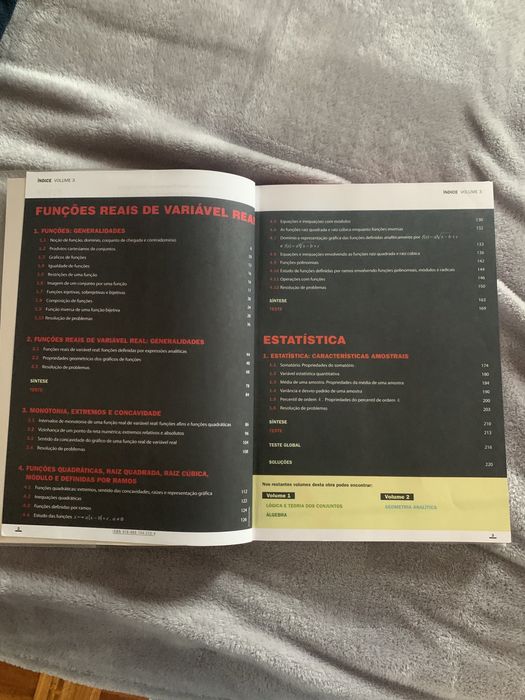 Vendo livro de matemática 10° ano