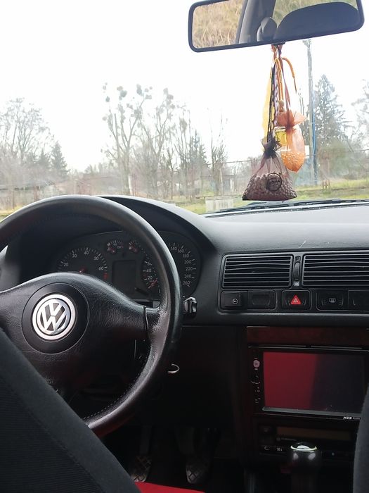 Volkswagen Golf IV