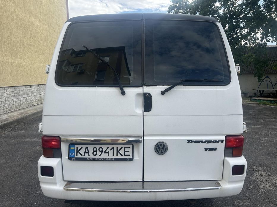 Volkswagen T4 transporter