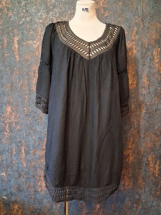 Czarna letnia sukienka w stylu boho przewiewna rozmiar M