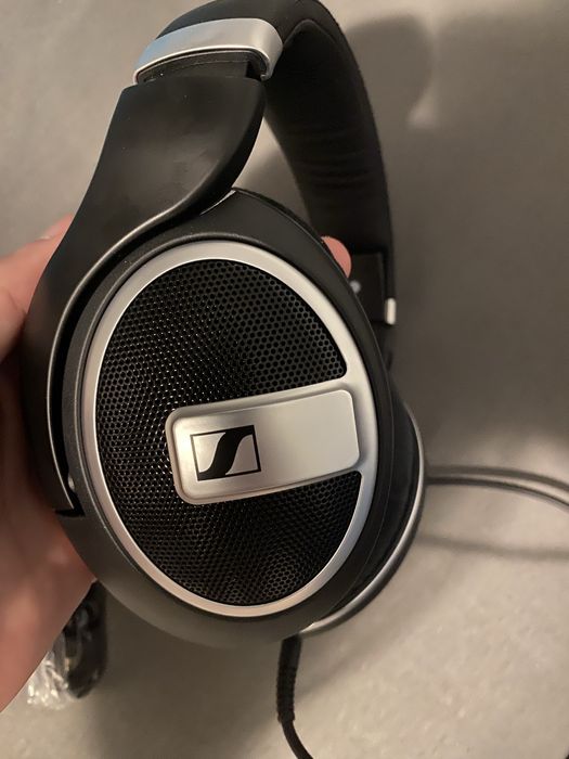 Nowe Słuchawki wokółuszne Sennheiser HD 599SE
