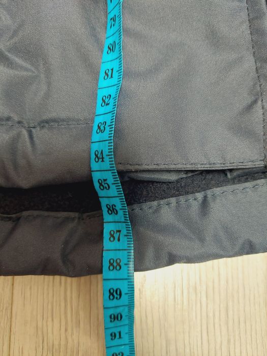 Продам нову куртку