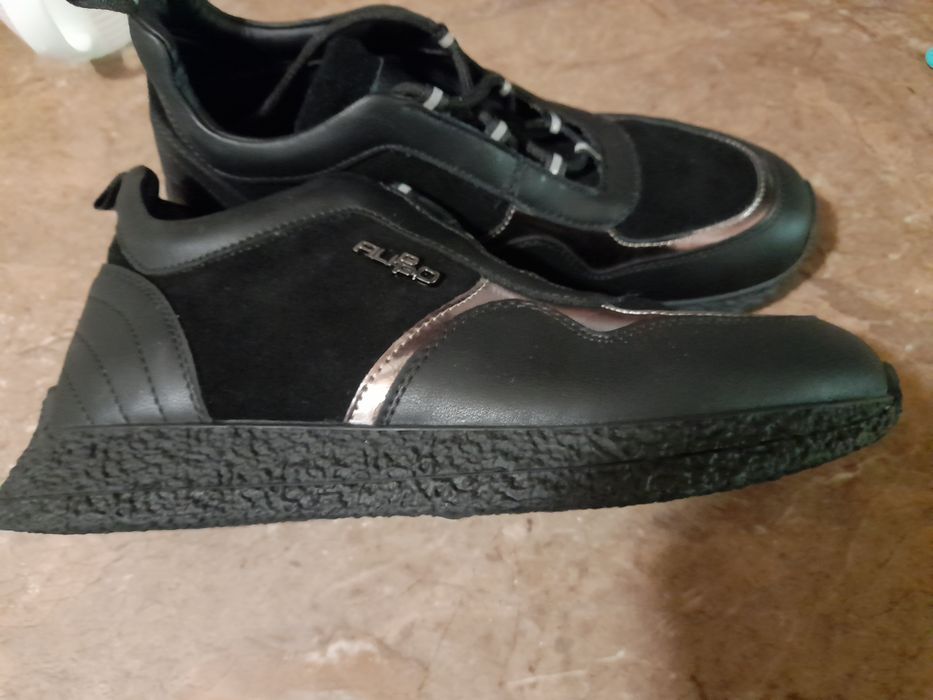 Skórzane BUTY/Sneakersy/Damskie/Przejściówki/Nowe/Czarne ''39'' Filippo
