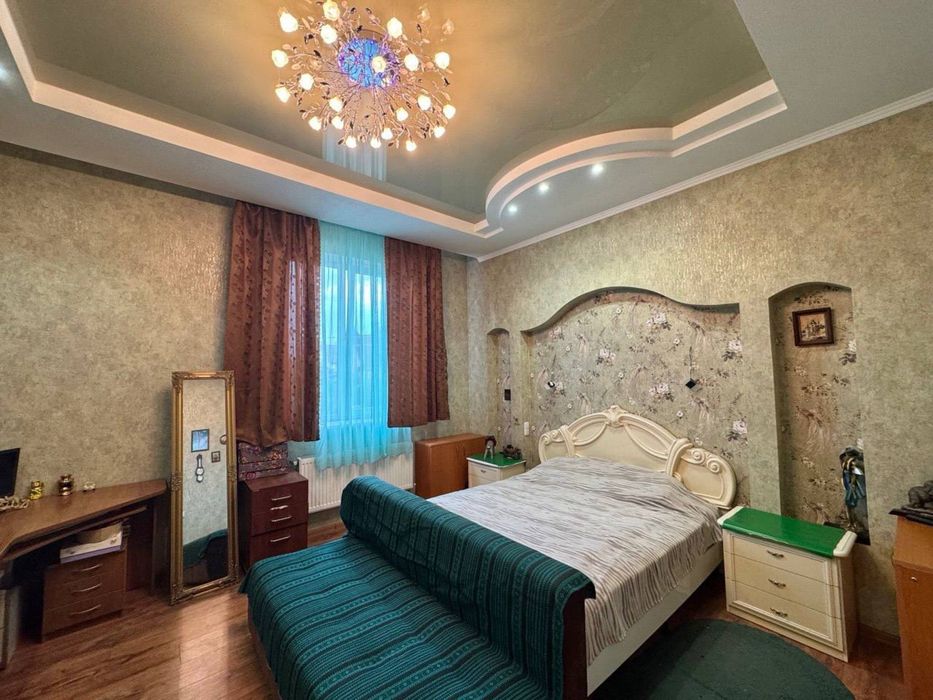 Терміновий продаж гарного  сучасного будинку