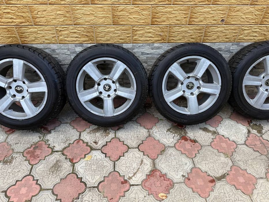 Продам диски R17 4 шт з зимовою гумою  225/55R17