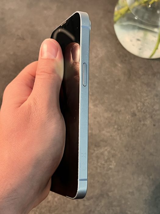 Iphone 14 w bardzo dobrym stanie