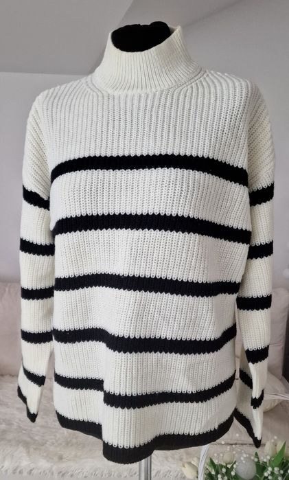 Golf ecru,paski"New Look".