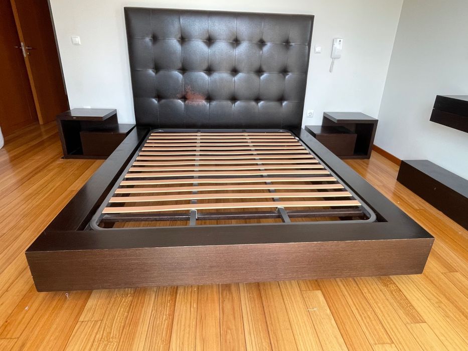 QUARTO CASAL WENGUE