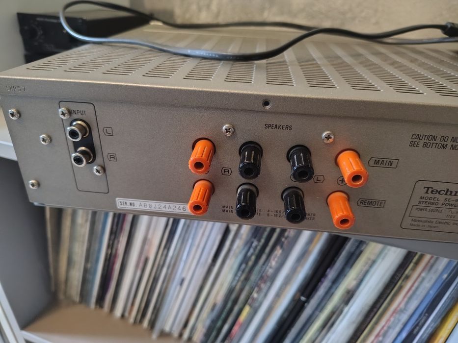 Końcówka mocy Technics SE-9021