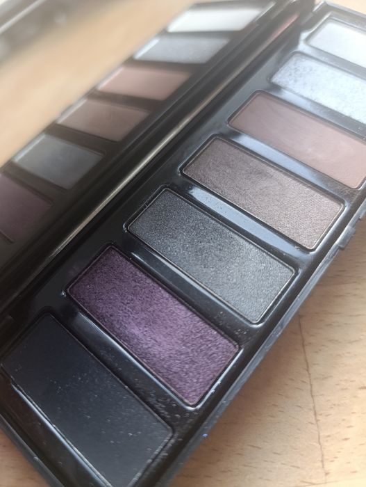 Paleta cieni PUPA Smokey Vibes