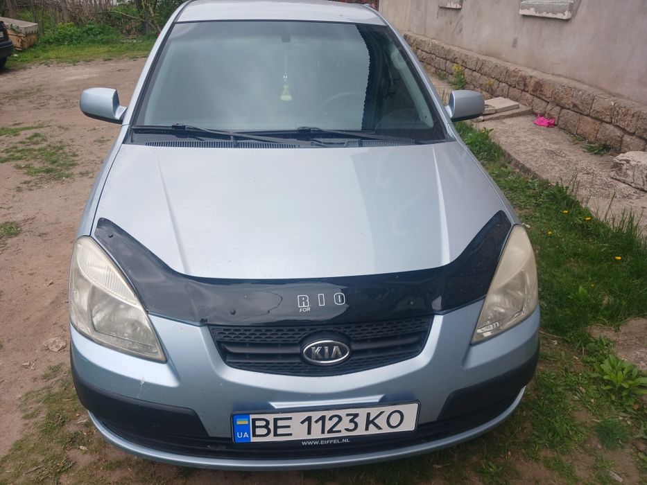 Кіа Ріо 2007 року на АВТОМАТІ