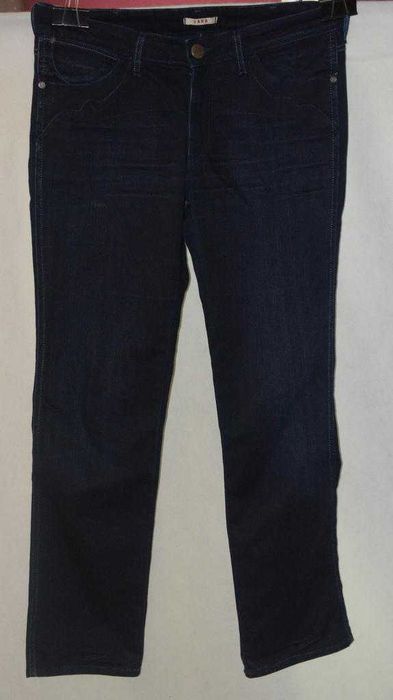 Proste jeansy Wrangler Sara 32/32