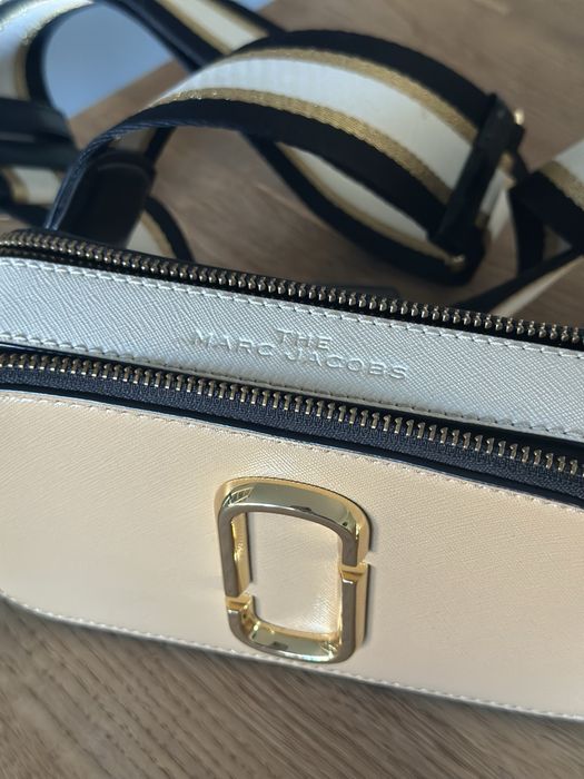 Torebka marki Marc Jacobs, model Snapsho