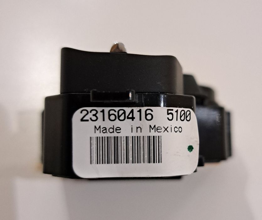 Przycisk, przełącznik kierownicy, radia Opel Insignia A Lift