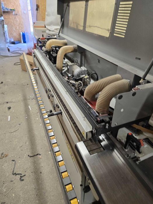 Okleiniarka Jaroma Compact CW MAXX 2 Plus wstępne frezowanie. ROK PRODUKCJI 2018r