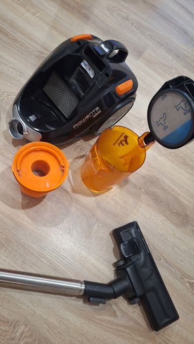 Aspirador Rowenta Compact Power Cyclonic