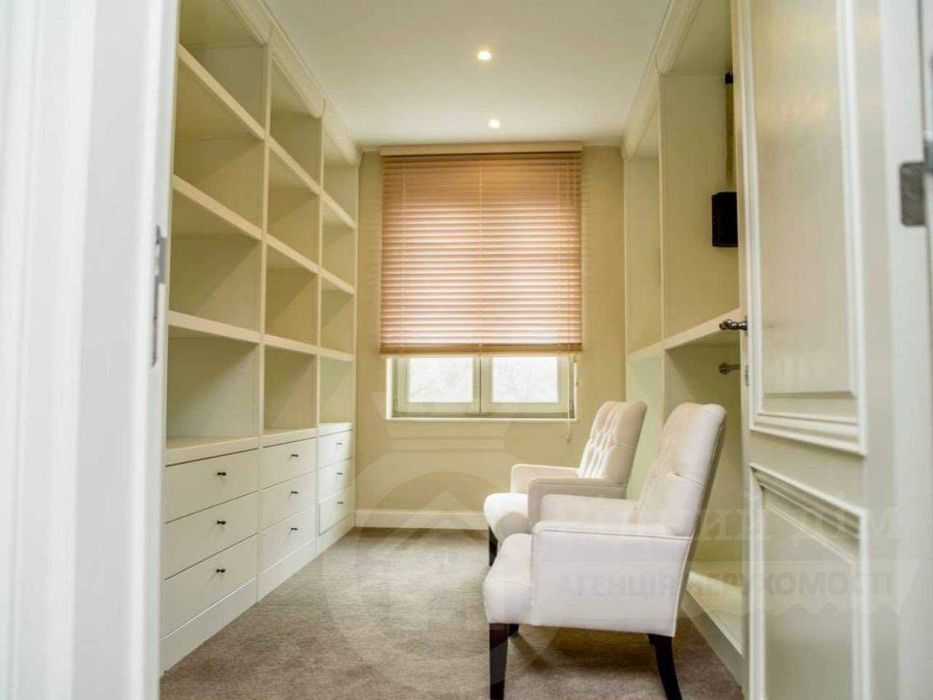 Продаж екслюзивного будинку Великі Дмитровичі Обухівський р-н