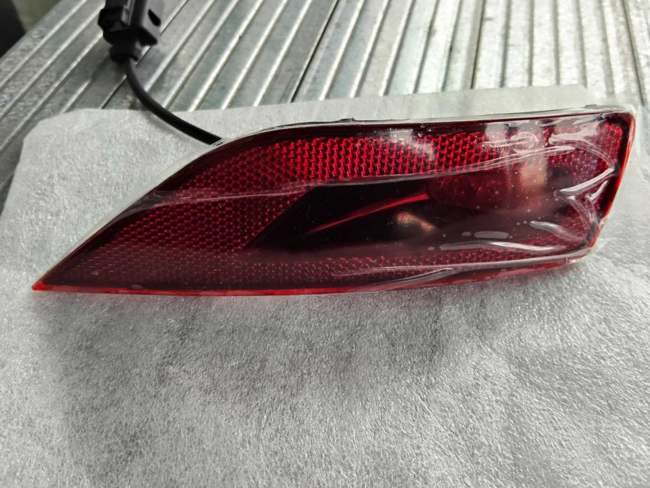 Farolim Nevoeiro Esq VW T.CROSS