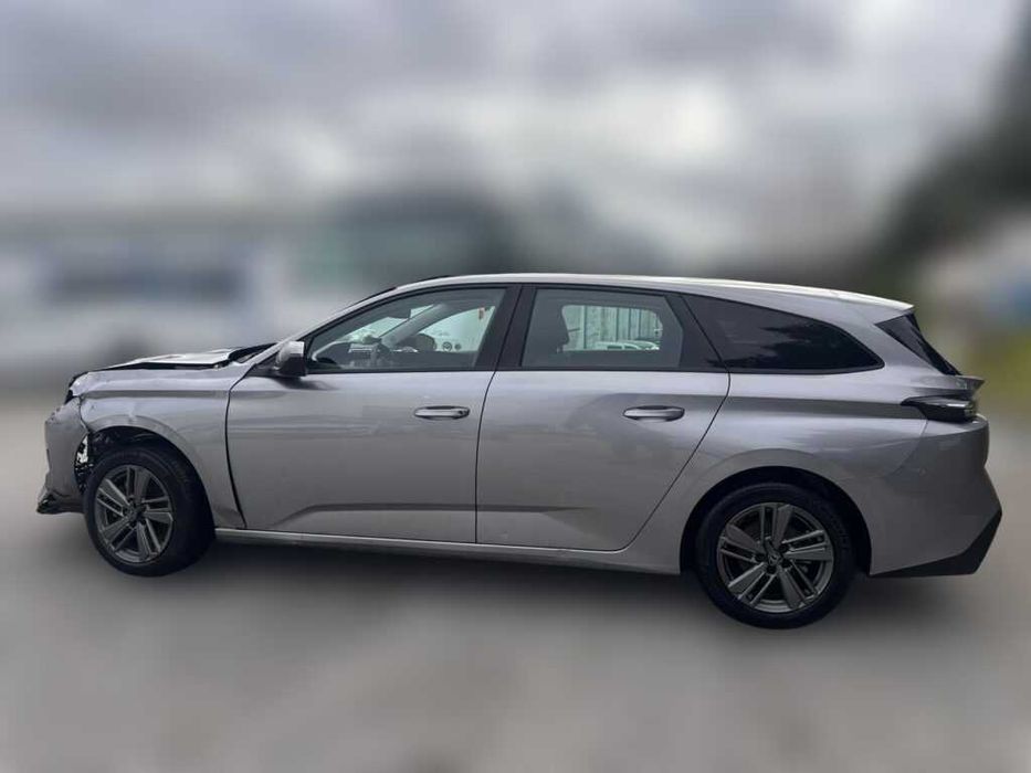 Peugeot 308 III SW 1.5 BlueHDi de 2022 Salvado