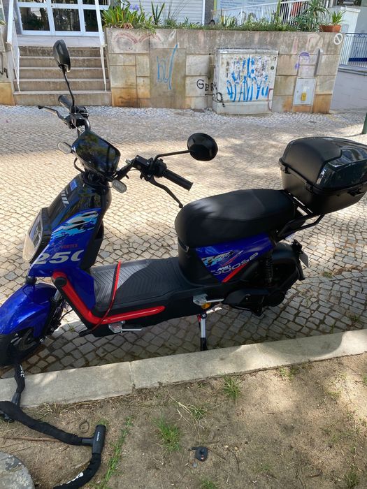 Moto elétrica 250