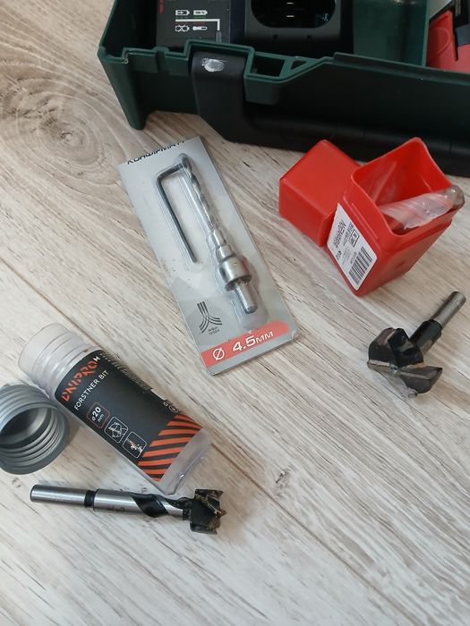 Акумуляторний дриль-шуруповерт Metabo PowerMaxx BS Basic + 2АКБ Li-Pow