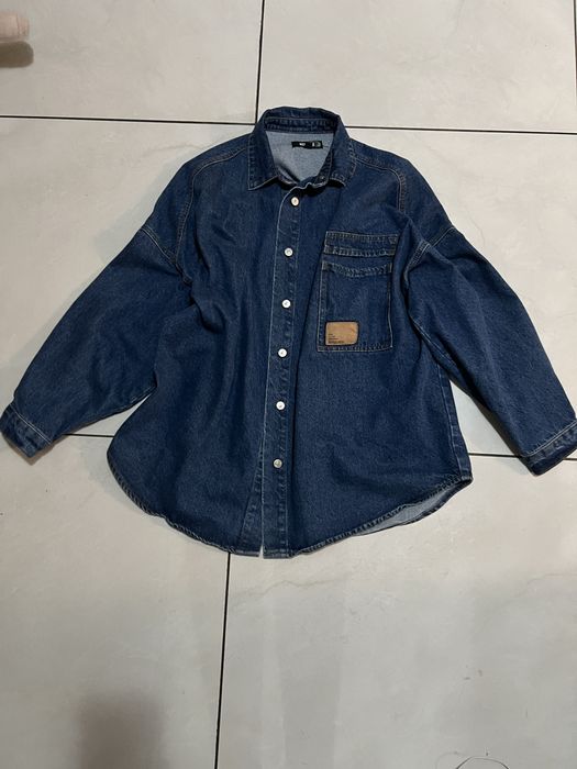 Джинсова куртка, сорочка