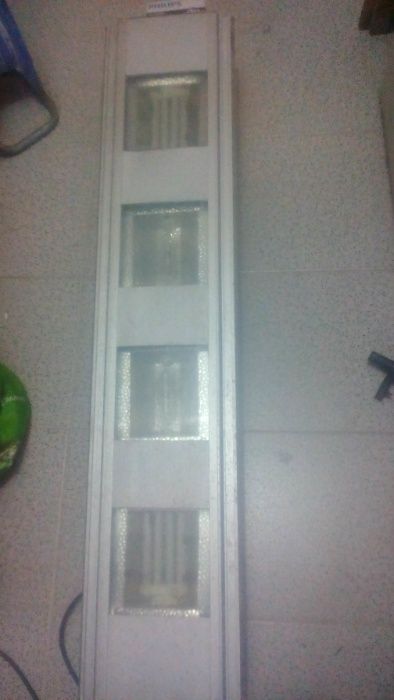 Aquário em PVC, Iluminação de aquário iodetos metálicos , rocha coral