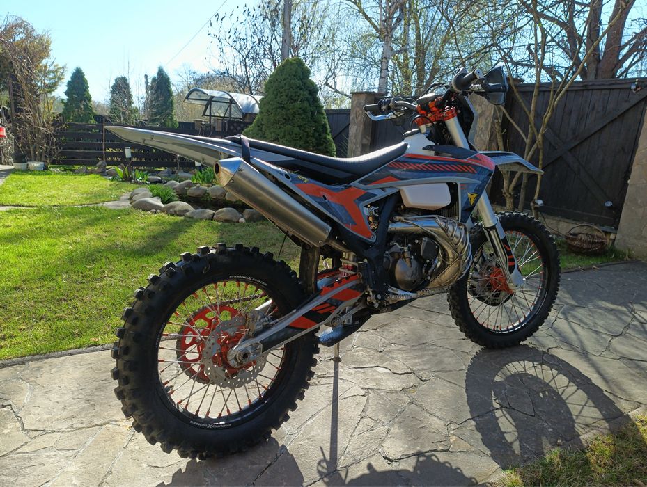 Kovi pro 2t 250 2025 року
