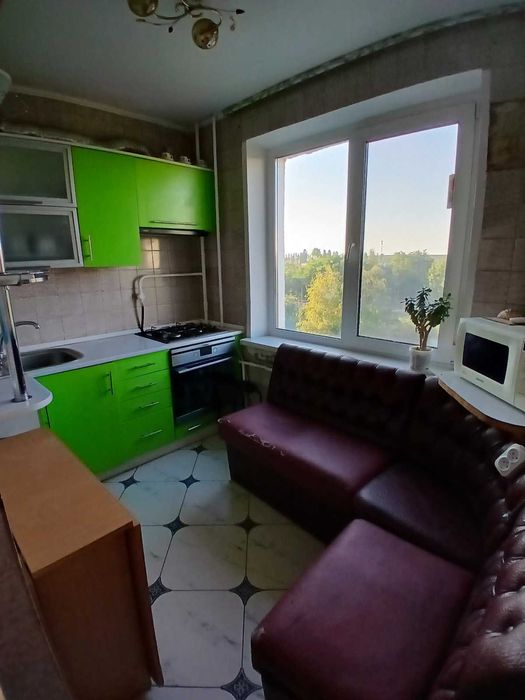 Меблі і техніка. Хороший стан