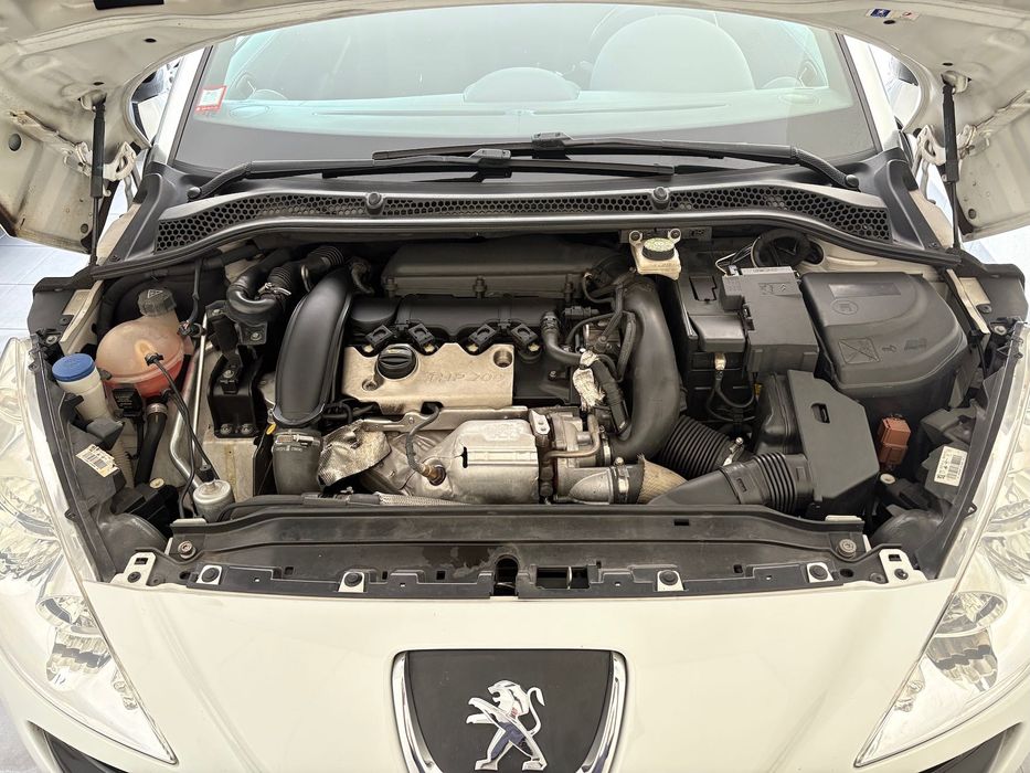 Peugeot RCZ 1.6 200 THP