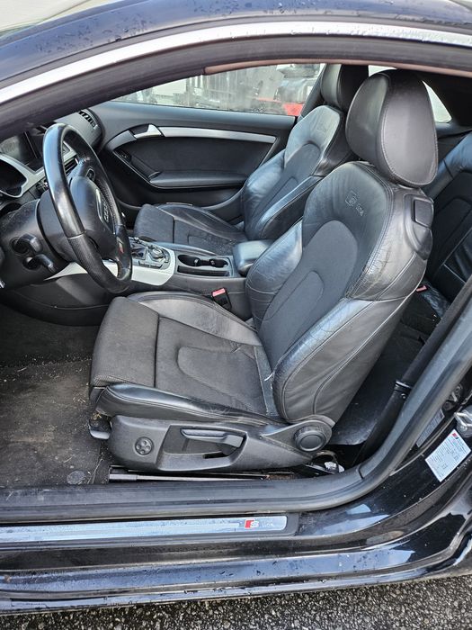 Audi A5 Coupé S Line 3.0 TDi Quattro de 2010 para peças