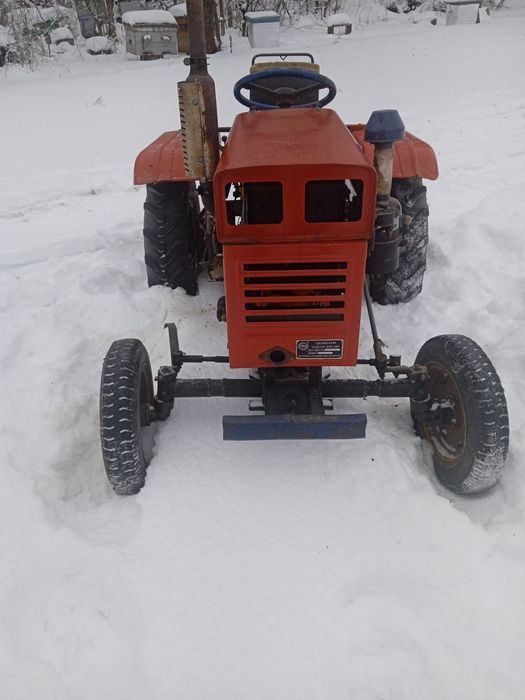 Трактор Синтай 160